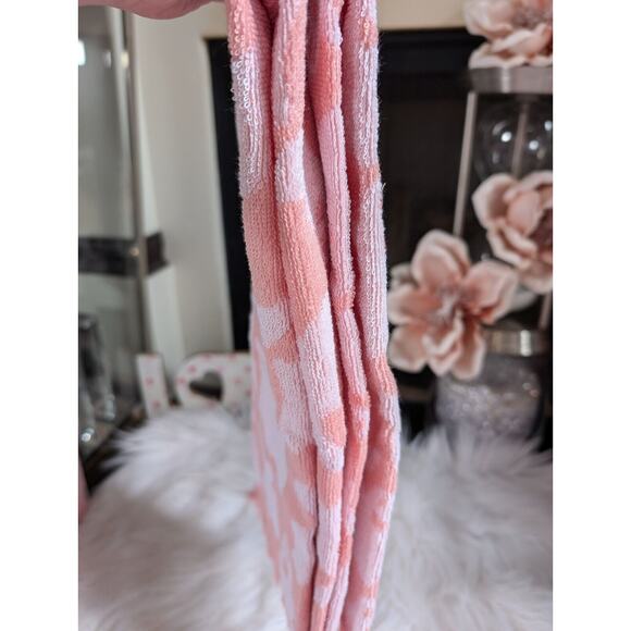 Casaba Pink Halloween Ghost Kitchen Dish Towel Set NWT Boo | Fringe - Picture 3 of 3